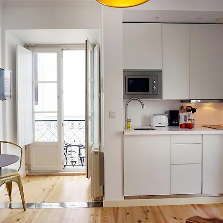 Sonel Investe Anjos Boutique By Get Your Lisbona